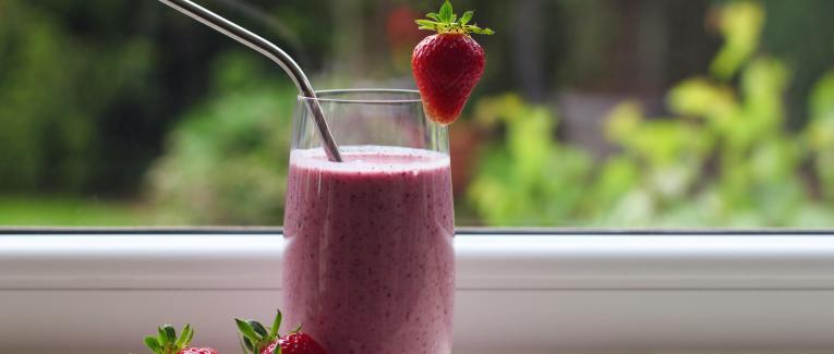 Jus de pastèque, fruits rouges et citron