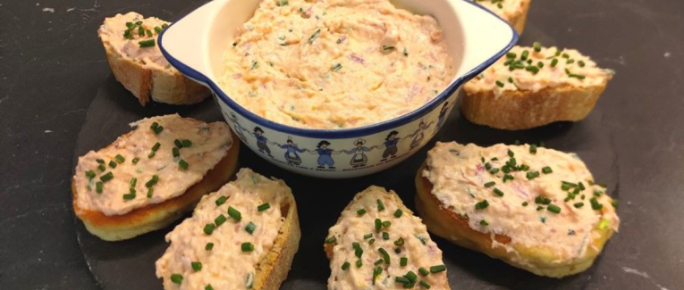 Rillettes de saumon fumé au Saint Morêt - Recette en vidéo