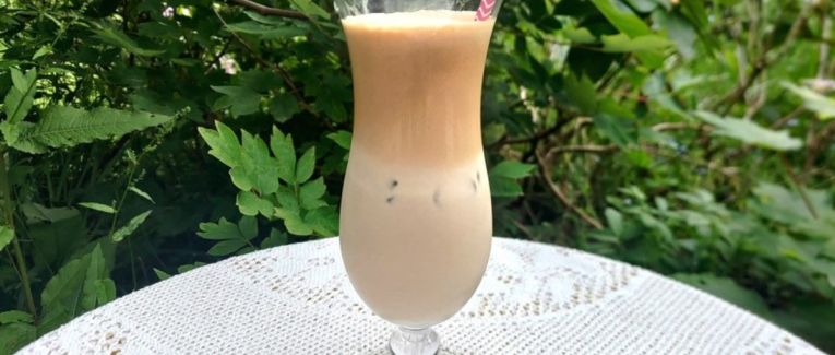 Café fouetté glacé (Café Dalgona) - Recette en vidéo
