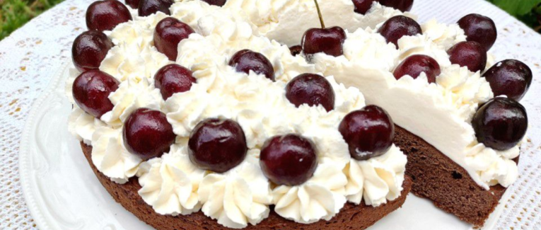 Gâteau au chocolat façon Forêt Noire - Recette en vidéo