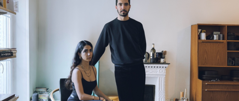 Still Life : Quand la Mode et le Design Réenchantent les Soirées Parisiennes