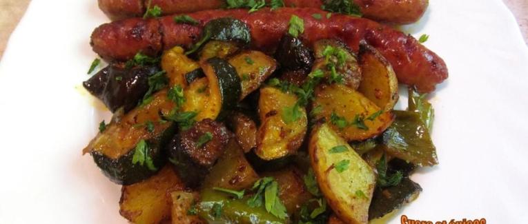 Chipolatas au four aux légumes et épices