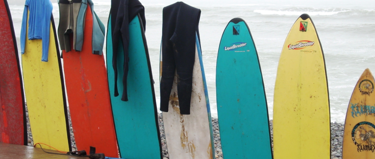 Le surf, ce paradis toxique qu'on refuse de voir