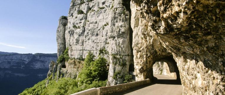 Le Vercors bientôt interdit aux motos ?
