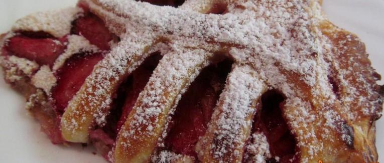 Feuilletés tressés aux fraises - Recette en vidéo