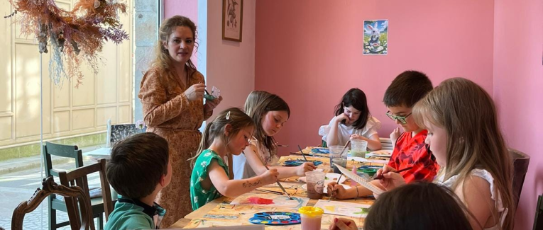 ART-Café: Atelier de peinture pour les enfants et leurs parents au restaurant Namoovert le 08 juin à Vitré