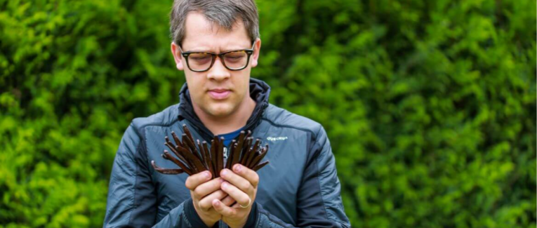 Gousse de Vanille : Points Blancs ? Le Guide Visuel pour Différencier Givre et Moisissure