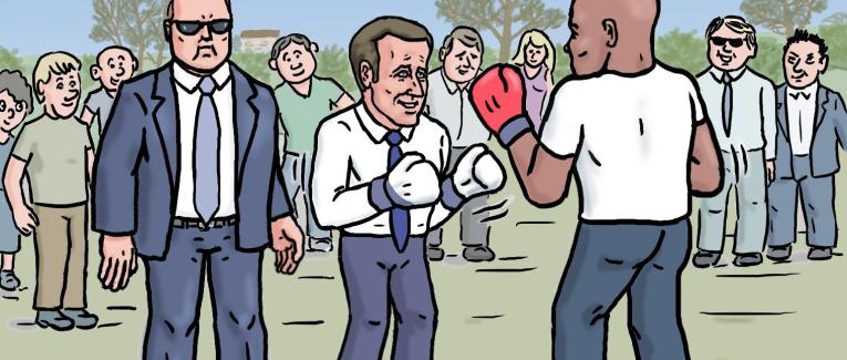 Macron le boxeur