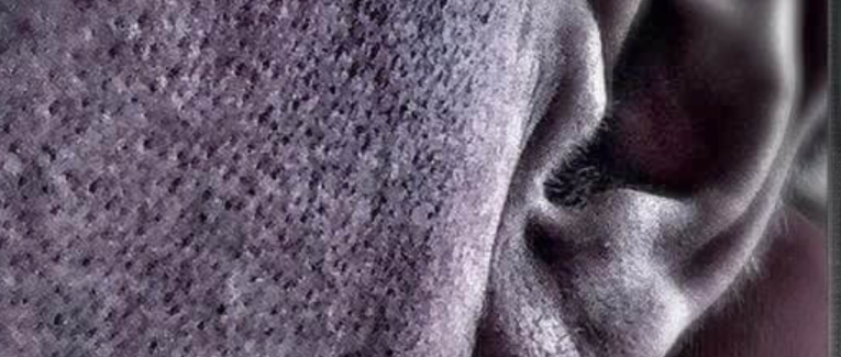 Trois hommes et acouphènes