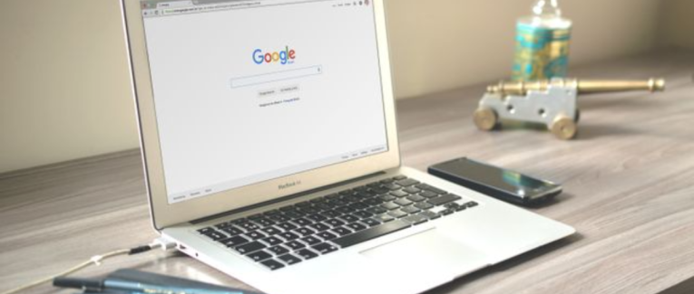 Pourquoi mes navigateurs habituels bloquaient Panodyssey — et comment j'ai fini par régler le problème.