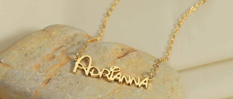 The Power of Personalized Necklaces: Unveiling Sentiments in Customized 