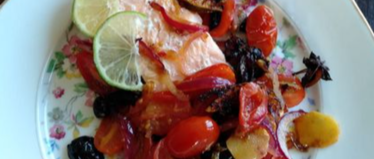Salmone cipolle di Tropea e lime
