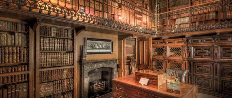 La bibliothèque aux mille découvertes