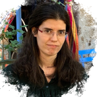 Esther Thomas-Yvanes