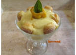 Charlottes à la mangue au verre