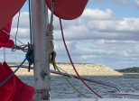 CATWAY 47 : Under the red sails