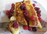 Crêpes farcies au fromage frais et raisins secs