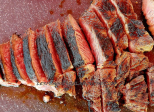Côte de bœuf frottée au RUB et cuit au BBQ