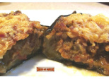 Aubergines farcies à la viande, aux champignons et au fromage