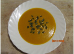 Velouté de butternut au lait de coco et curry rouge