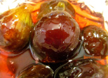 Confiture de figues avec des fruits entiers