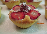 Petits moelleux aux fraises - Recette en vidéo