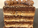 Layer cake Ferrero Rocher - Recette en vidéo