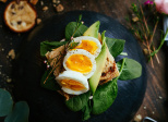 Nids de Pâques aux champignons et oeufs
