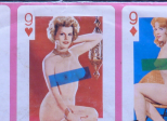 Femmes sous cellophane