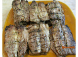 Filets de sardines grillés au citron, vinaigre balsamique et herbes
