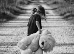 Léna, 11 ans, forcée à dealer... merci l'omerta