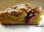 Moelleux aux prunes et amandes