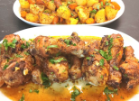 Pilons de poulet au paprika avec des pommes de terre et des carottes - Recette en vidéo