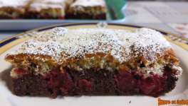 Gâteau bicolore aux griottes ou cerises - Recette en vidéo 