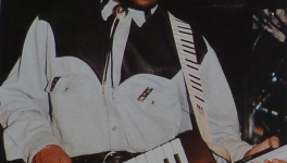 Il jouait du piano debout