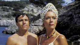 Meurtre au soleil (1982) Guy Hamilton