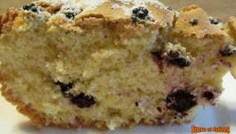 Gâteau super moelleux aux mûres