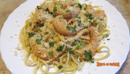 Crevettes en sauce blanche au citron et au parmesan 