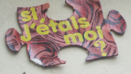 Le fauteuil rouge scènes 32 et 33