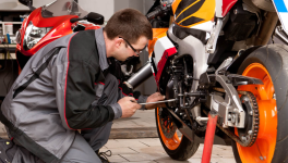 Publication du journal officiel pour l'instauration du CT moto en avril 2023 