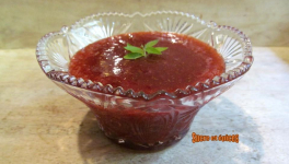 Confiture de fraises, citron et verveine