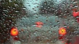 Vie et mort d'une goutte d'eau sur un pare-brise