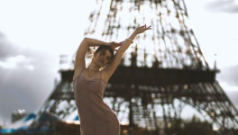 LA FILLE DE PARIS,UNE MATINEE DU 14 JUILLET