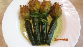 Fleurs de courgettes farcies à la viande et aux herbes de Provence