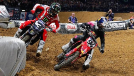 Ken Roczen remporte le SX de Paris