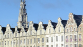 Parking moto à Arras
