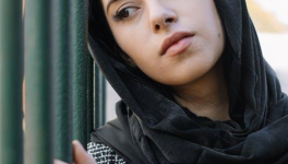 LA DOULEUR DE MON SILENCE