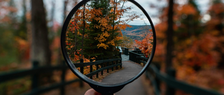 Cadre, diversion et changement de regard