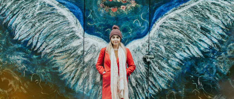 Des chaînes et des ailes