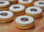 Biscuits Linzer au pavot et crème de citron